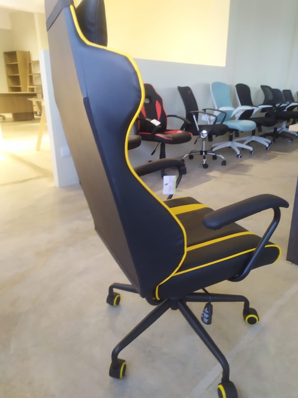 Vespa High Back Gaming Chair